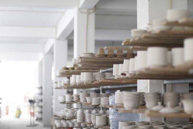 陶瓷胚體烘干，選用高溫烘干除濕機